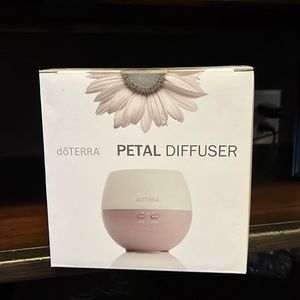 doTERRA Petal Diffuser